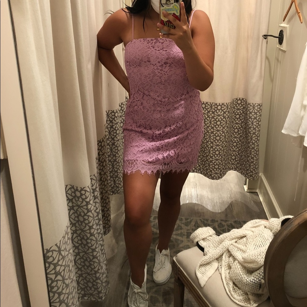 LAVENDAR LILAC MINI DRESS SIZE MEDIUM
